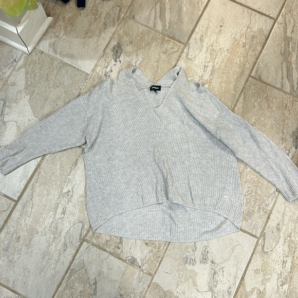 Express sweater - Picture 1 of 4